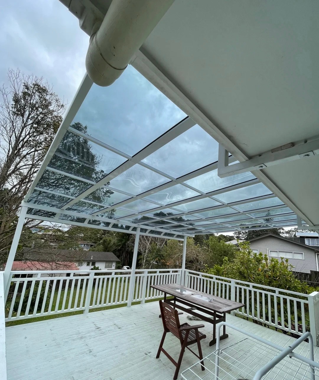 专业本国安装车棚雨棚 遮阳棚 阳光棚 阳光房 免费现场设计 质保十年